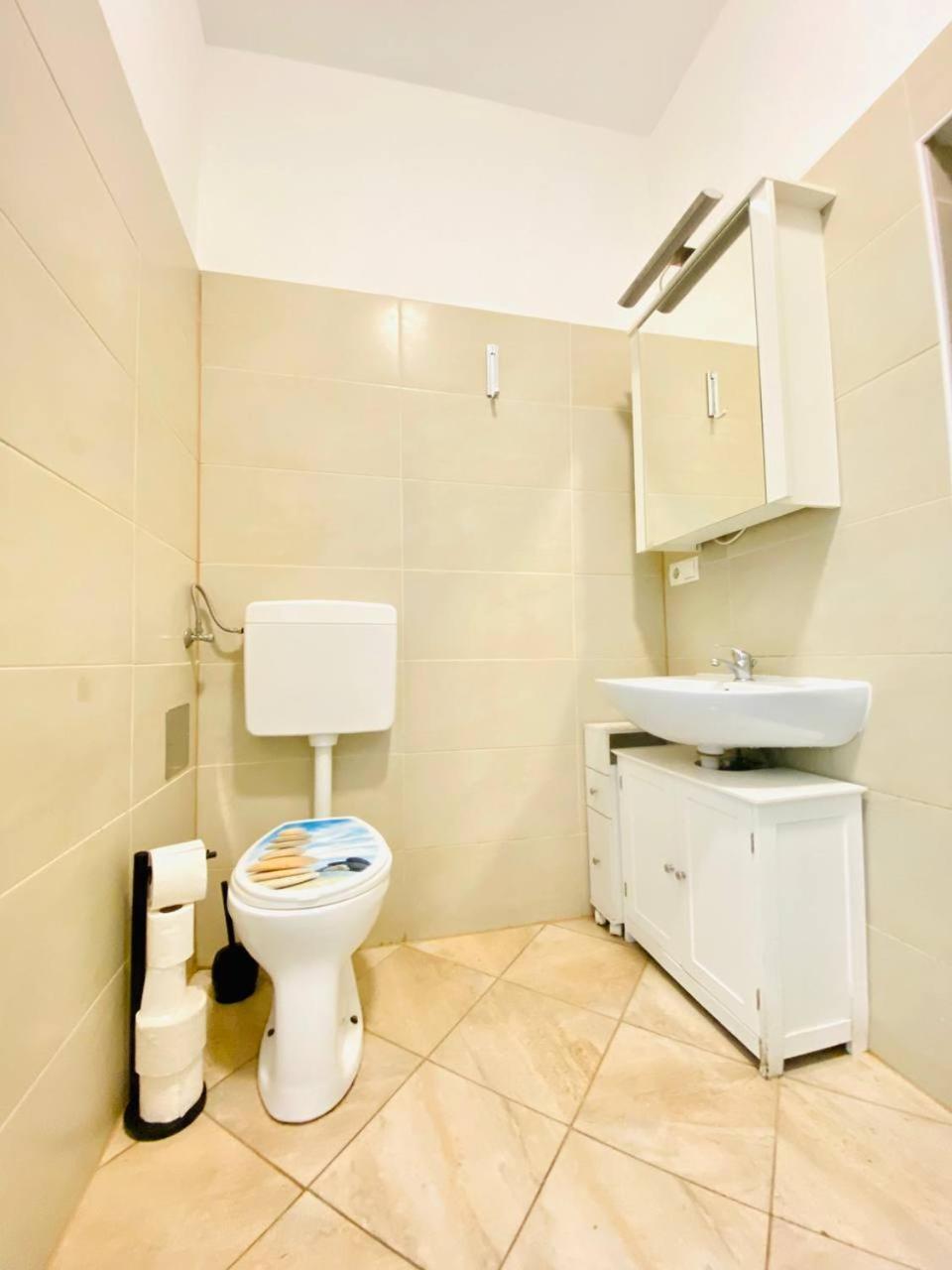 דירות וינה Cozy Studio Lg מראה חיצוני תמונה